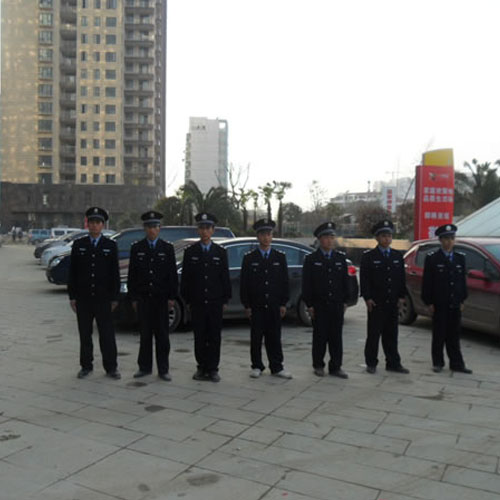 <b>武汉保安外包公司介绍保安在岗注意事项</b>